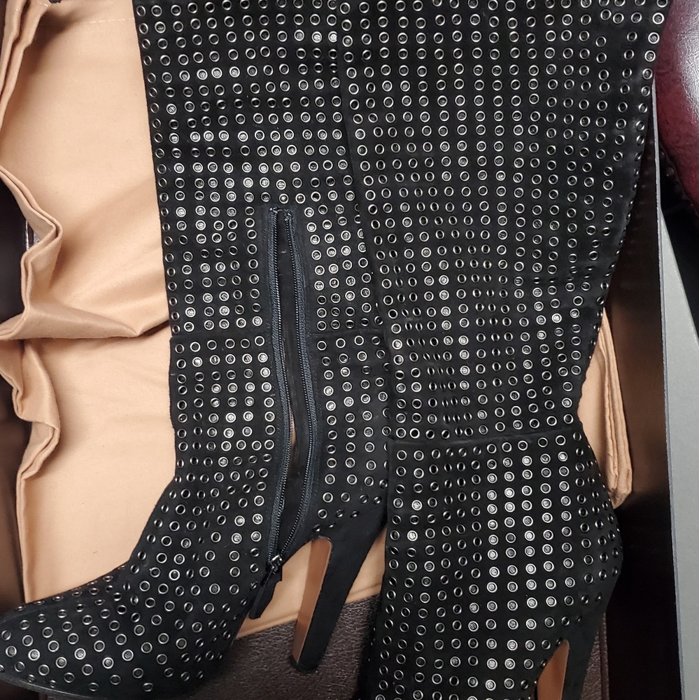 Alaia boots - Picture 2 of 6